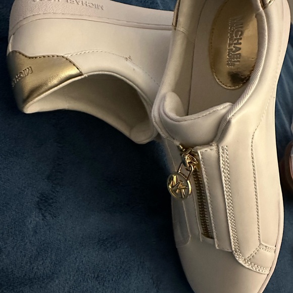 Michaels Kors Women's Keaton Zip Slip-On Sneakers authentic/new/no box - Picture 13 of 14